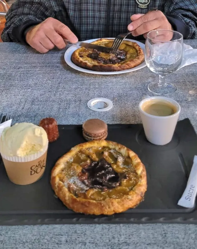 Les Fameuses Tartes Aux Prunes